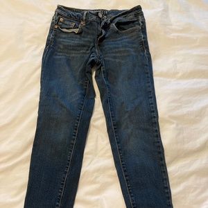 Aeropostale straight legged jeans/jeans
